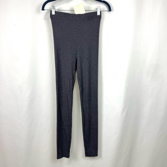 FABLETICS NWT SZ S GREY RESTOREKNIT RIBBED HIGH-WAISTED LEGGINGS CASUAL LOUNGE - Picture 1 of 10